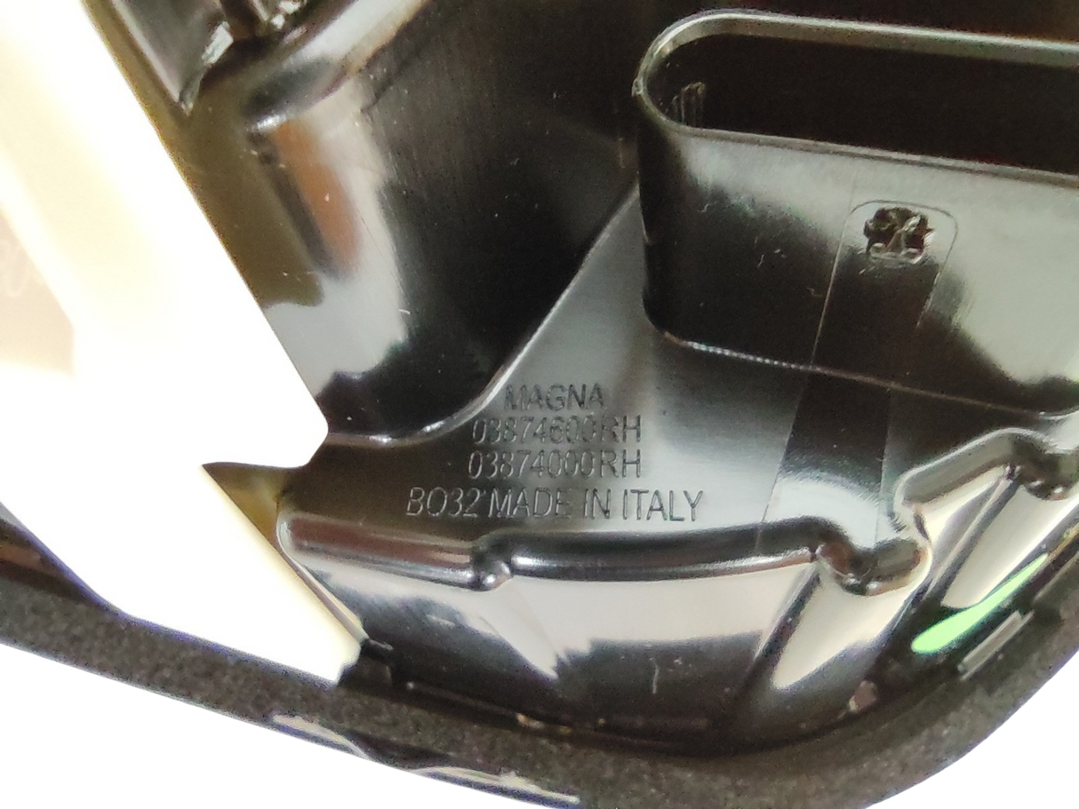 MASERATI GHIBLI M157R Originale Fanale Posteriore Interno Black DX 06701596970